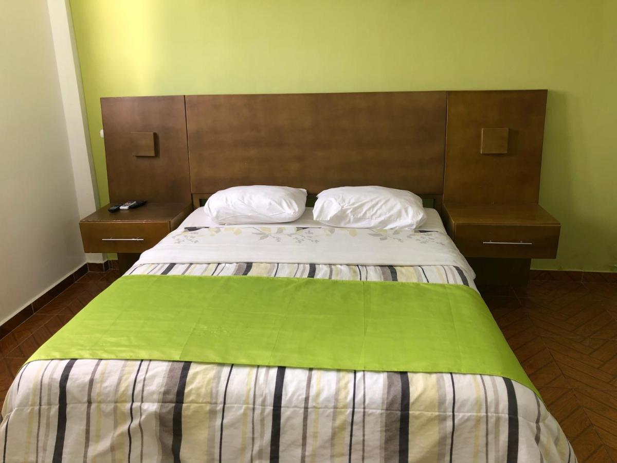 Figaro Hotel Samana Extérieur photo