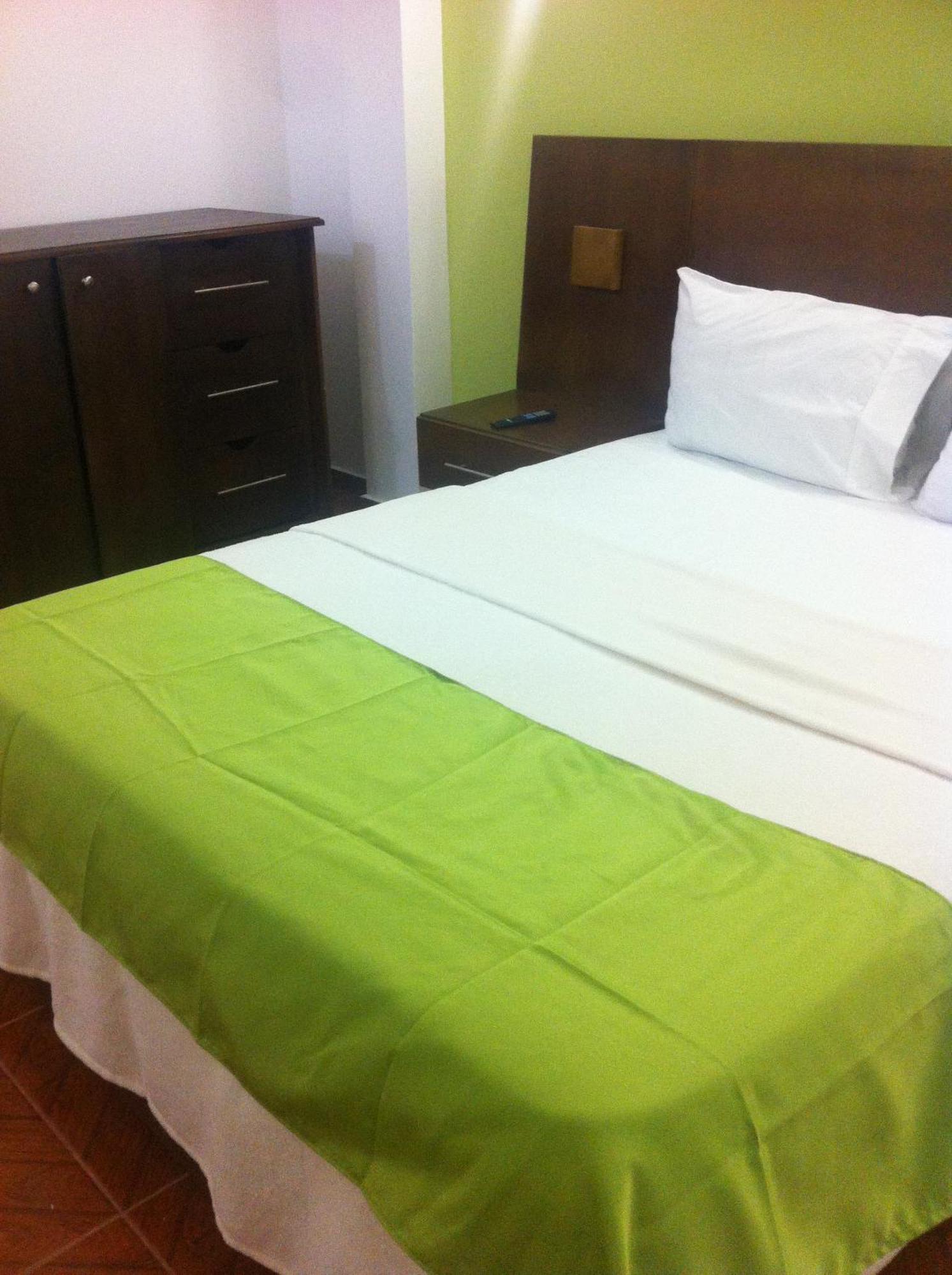 Figaro Hotel Samana Extérieur photo